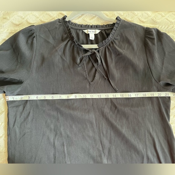 Nine West Polyester Short Sleeve Blouse Black Women’s Size Large - Picture 8 of 10
